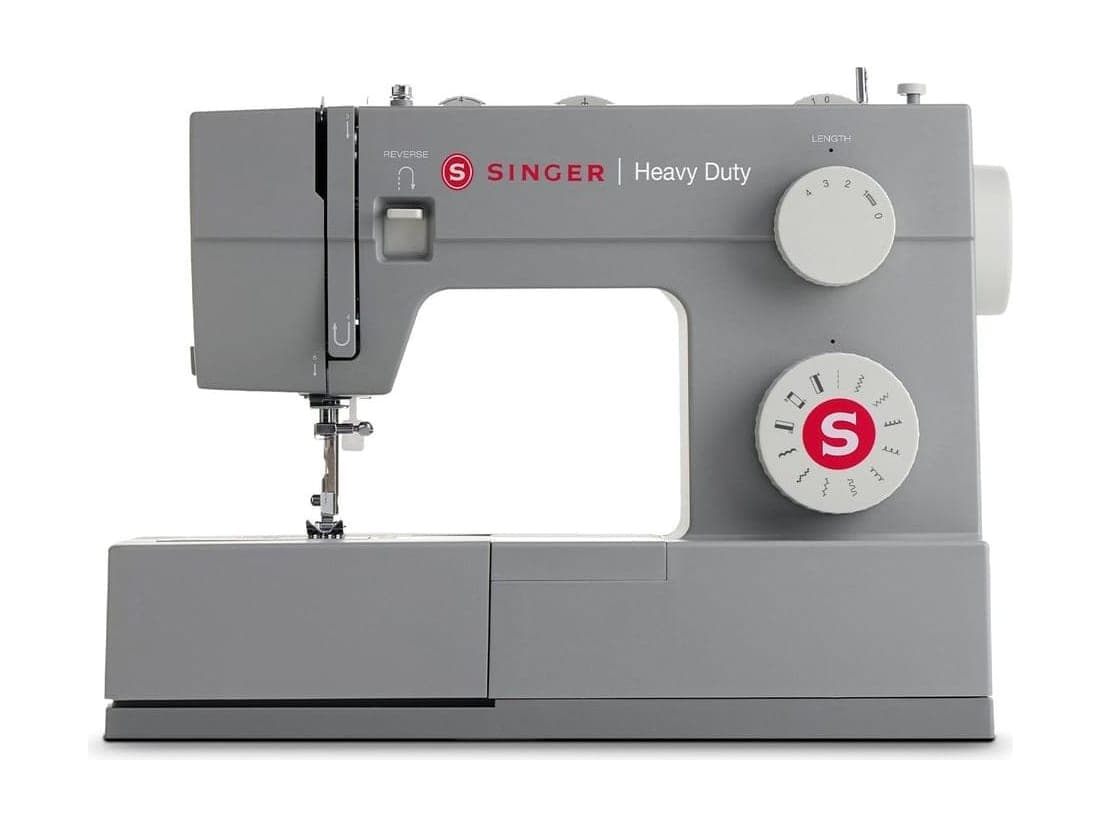 Singer Heavy Duty 4411 mechanical sewing machine