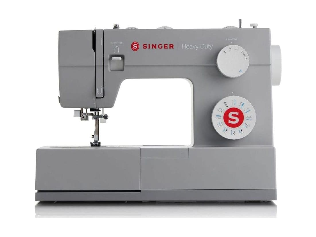 Singer Heavy Duty 4423 sewing machine